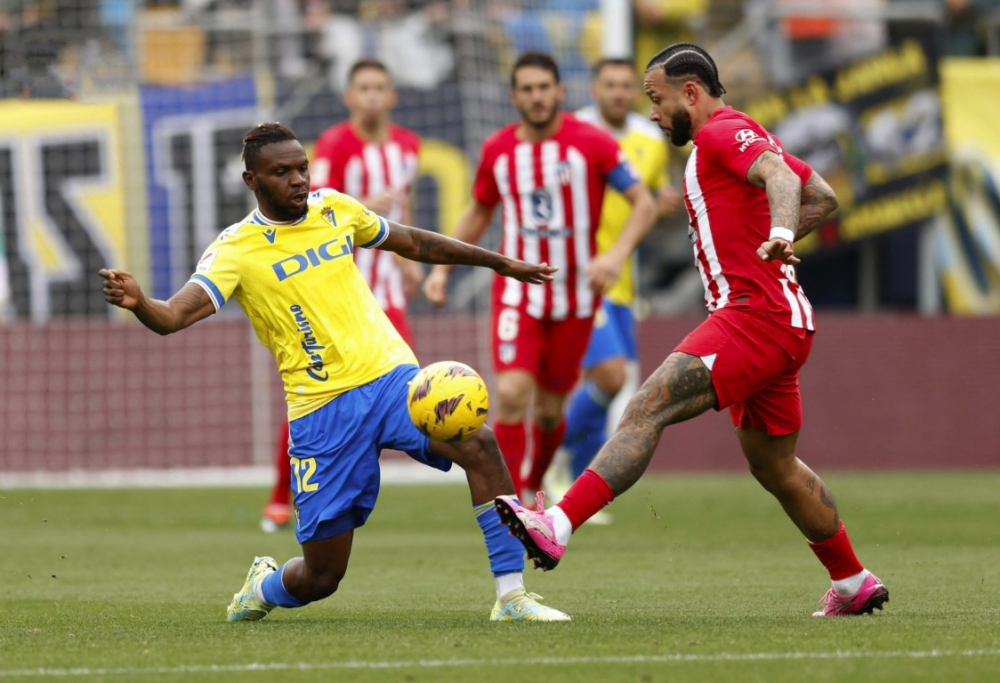 关于佛罗伦萨主场爆冷输球,保级前景堪忧的信息 关于佛罗伦萨主场爆冷输球,保级前景堪忧的信息