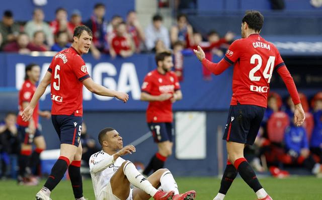 奥萨苏纳主场遭遇逆转，难以扭转局面的简单介绍