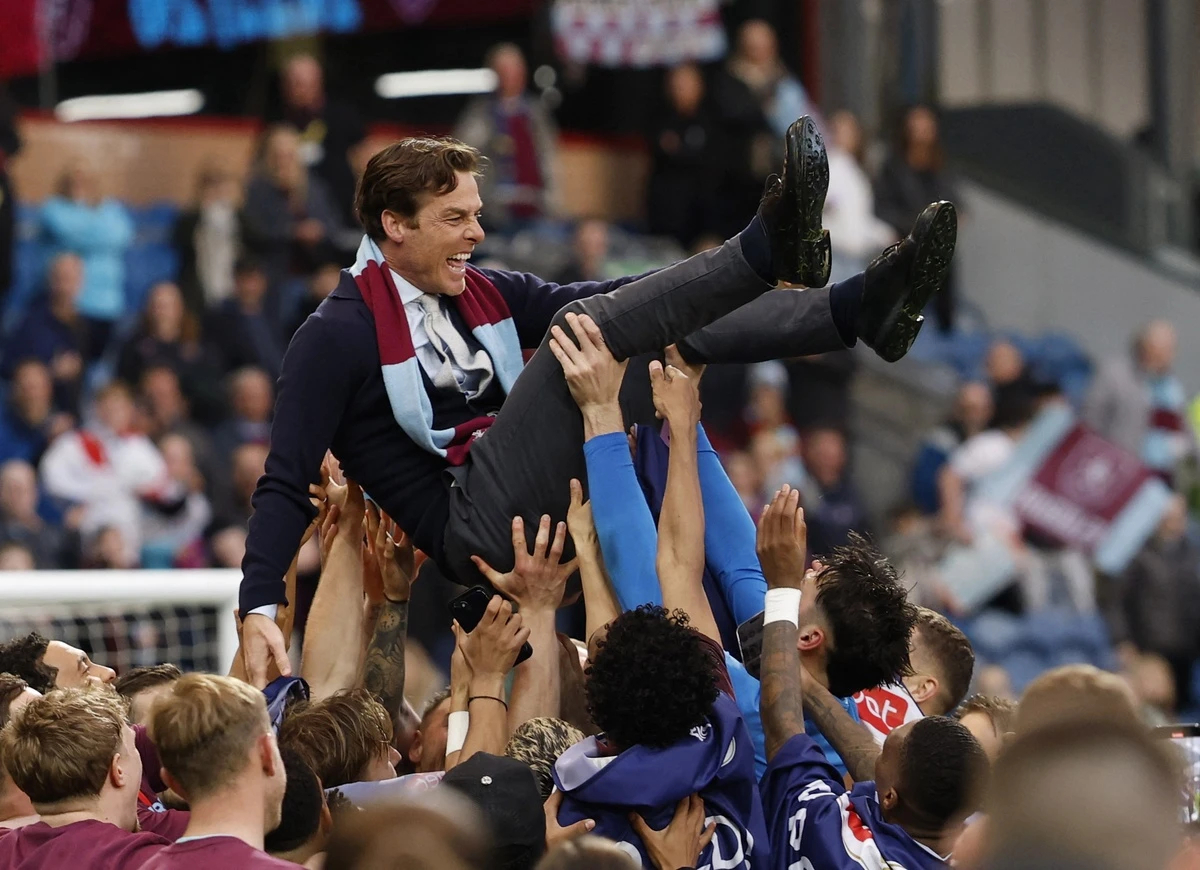 伯恩利球队展开集训,备战英超强队的简单介绍 伯恩利球队展开集训,备战英超强队的简单介绍