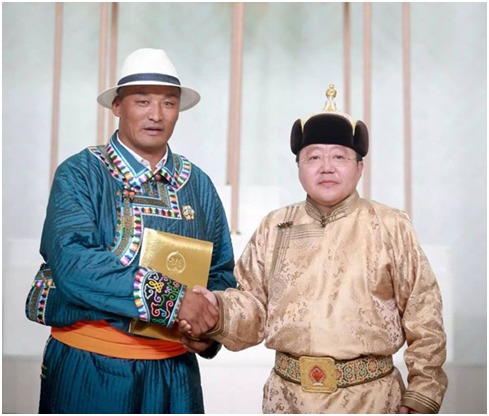 爱游戏app下载-美国破尘封腾格尔传统勇夺冠军