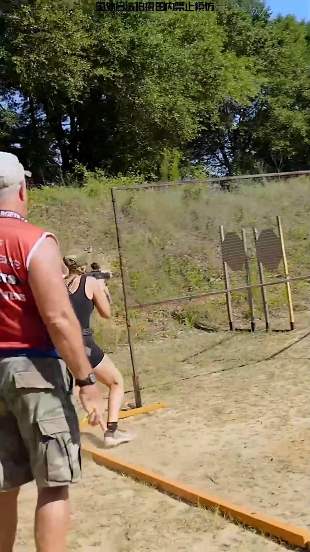 关于英姿飒爽:球场上充满了挑战和希望的信息 关于英姿飒爽:球场上充满了挑战和希望的信息