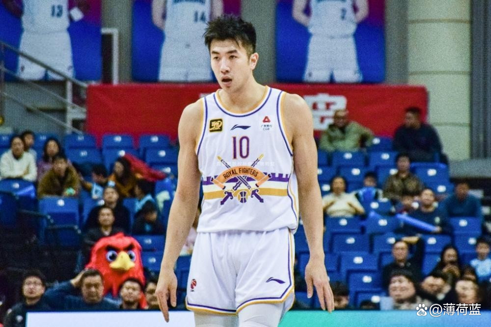 广东队再战新疆男篮,火药味十足搏击的简单介绍 广东队再战新疆男篮,火药味十足搏击的简单介绍