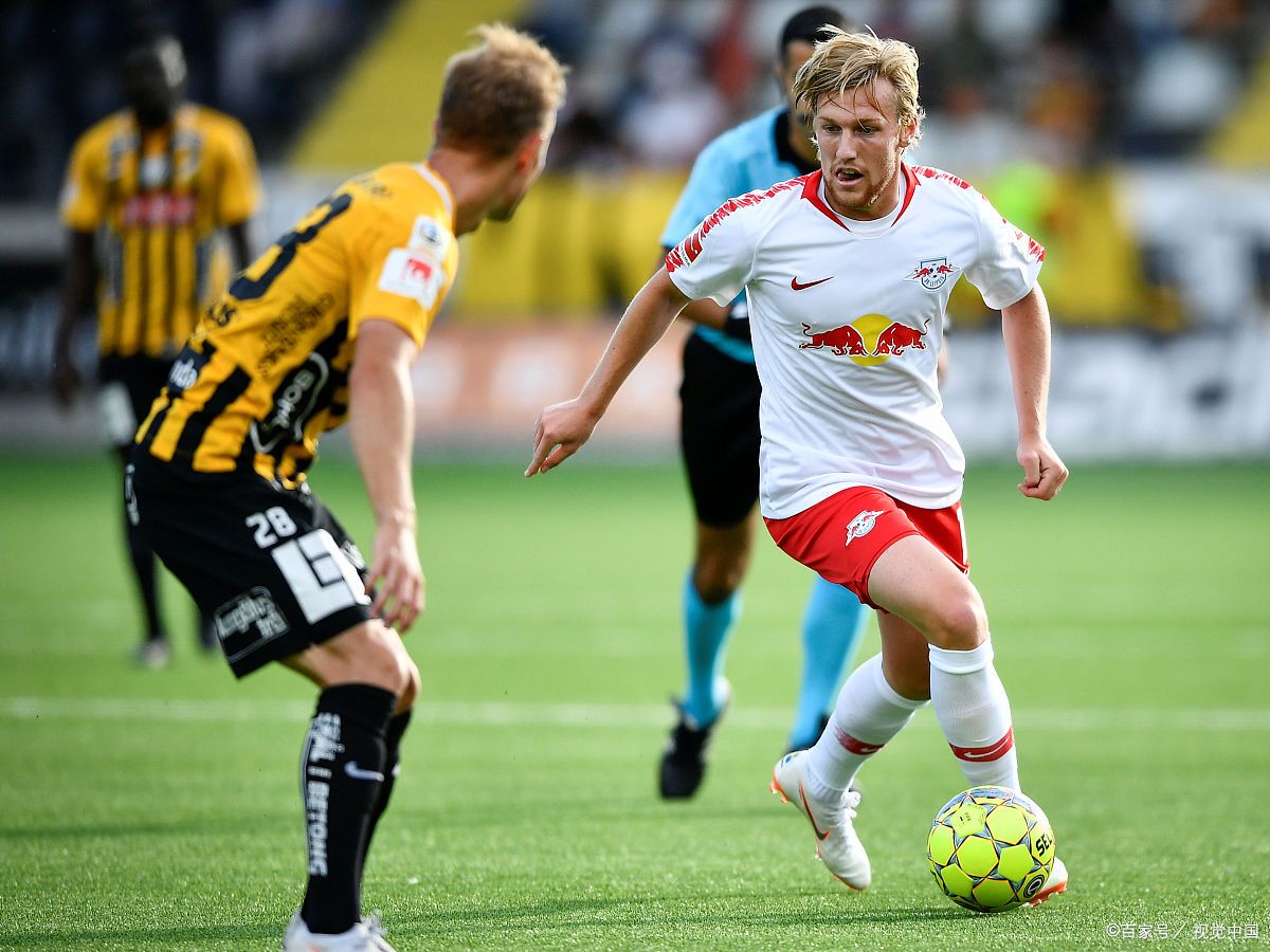 法兰克福客场大捷，净胜三球的简单介绍