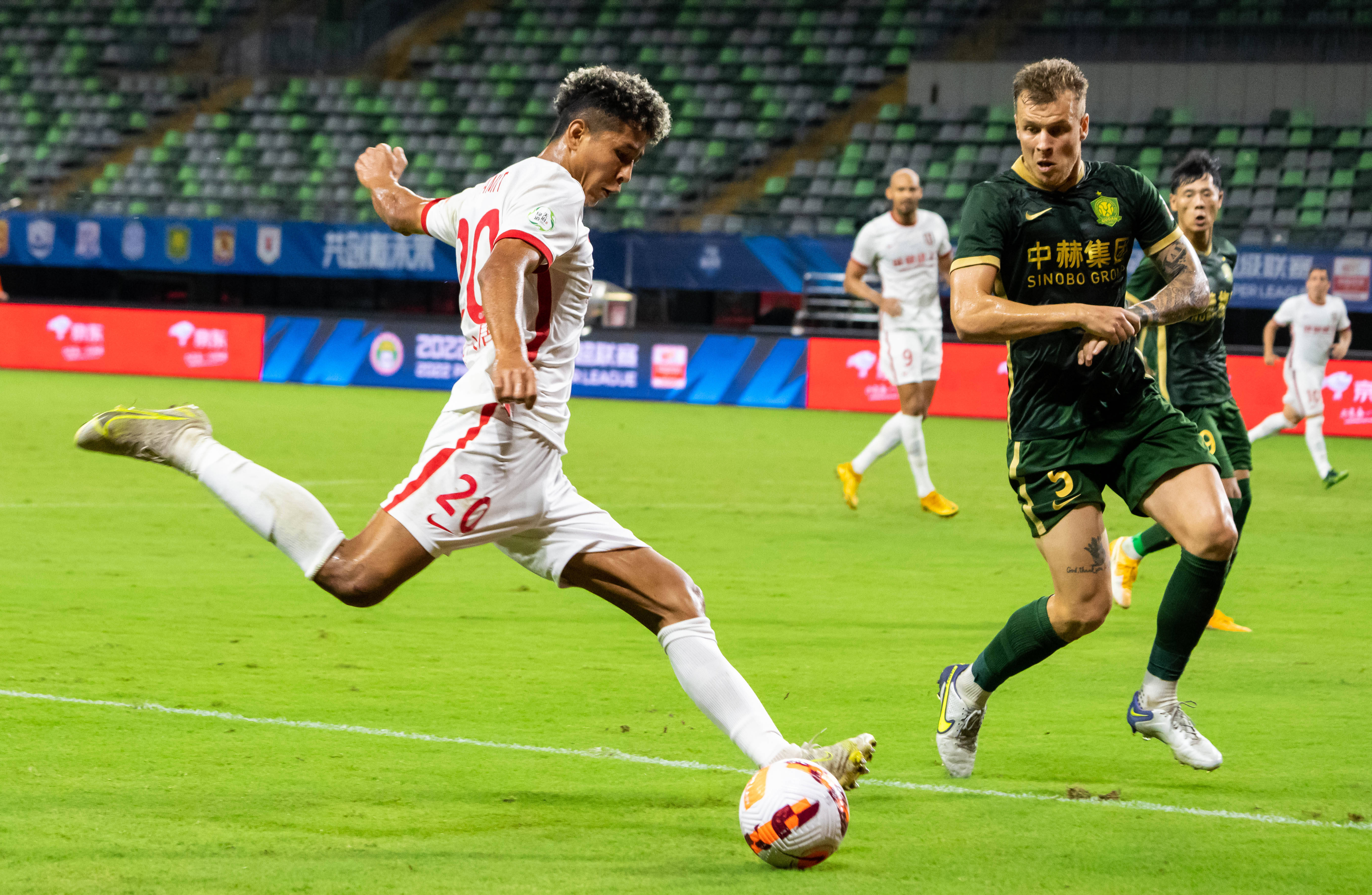 关于西悉尼流浪者外援训练状态火热，世俱杯淘汰赛关键战的信息