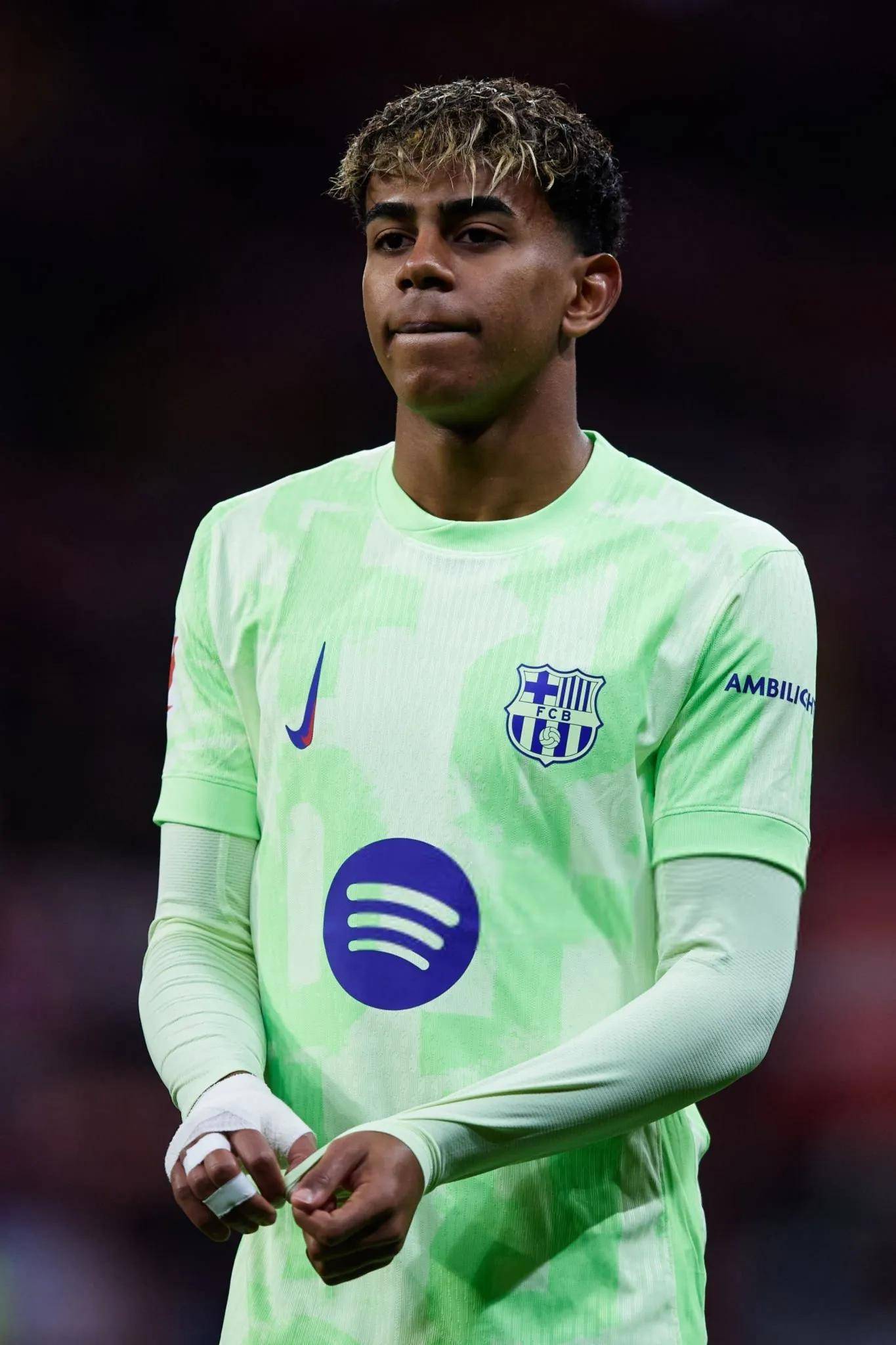 巴萨主场全取三分,稳占积分榜榜首的简单介绍 巴萨主场全取三分,稳占积分榜榜首的简单介绍