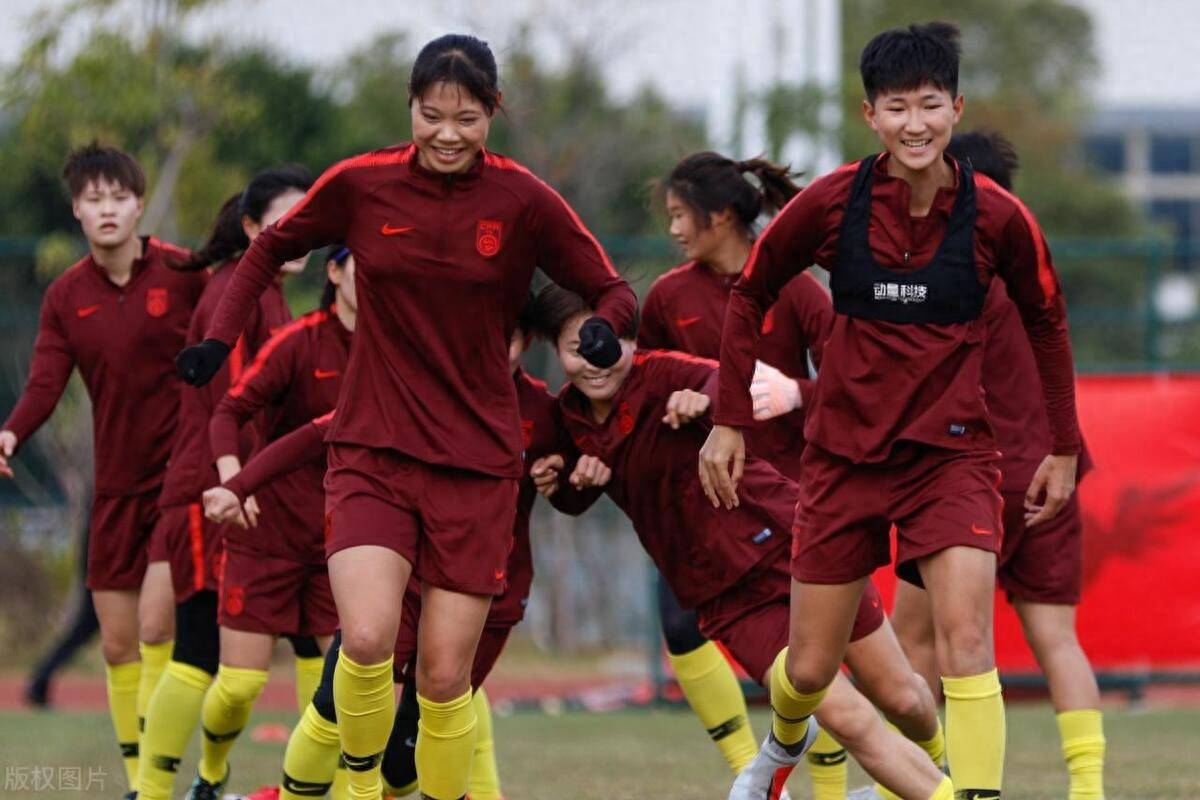 包含女足备战亚洲杯,全队备战士气高昂斗志昂扬的词条 包含女足备战亚洲杯,全队备战士气高昂斗志昂扬的词条