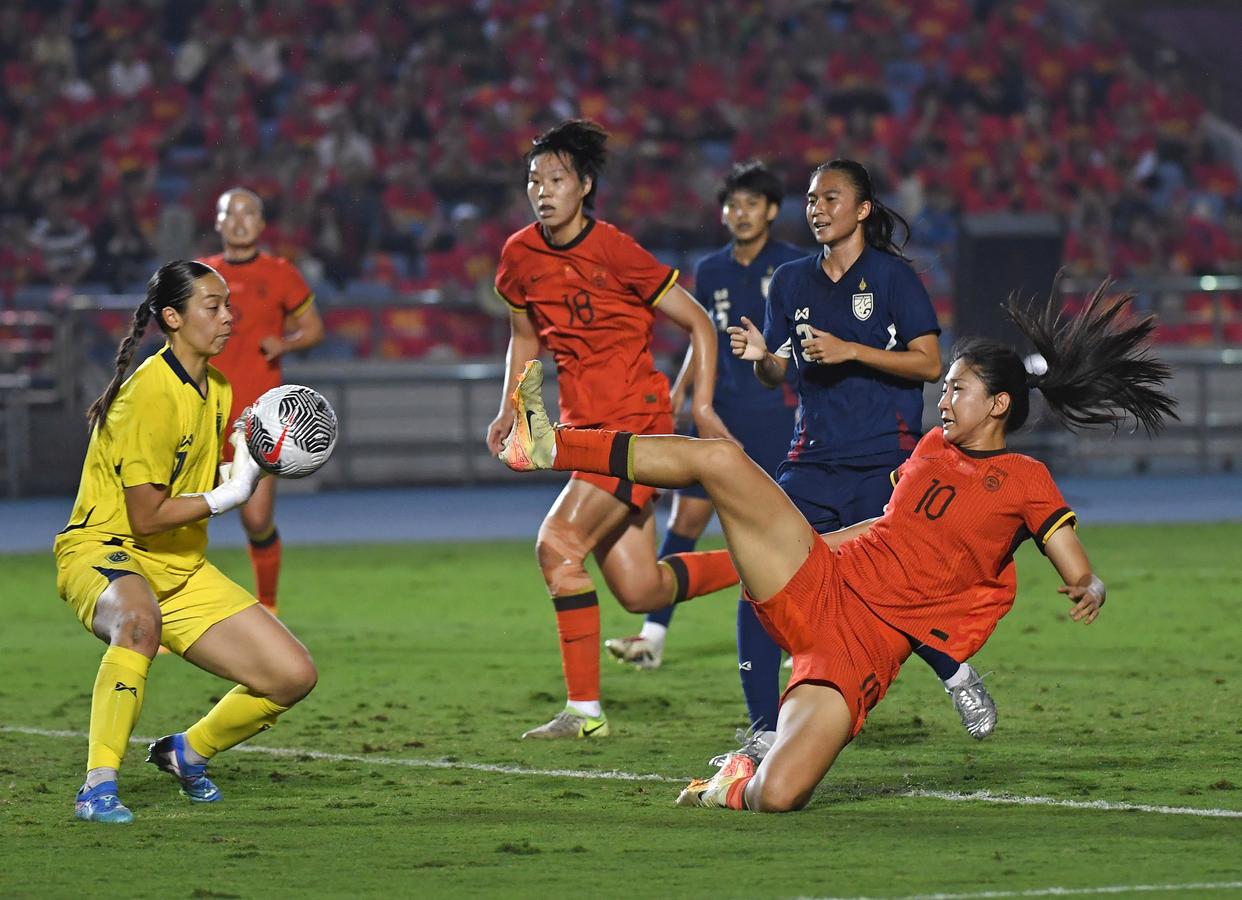 爱游戏app下载-包含超级联赛女足冠军赛落幕，历史性时刻令人难忘的词条