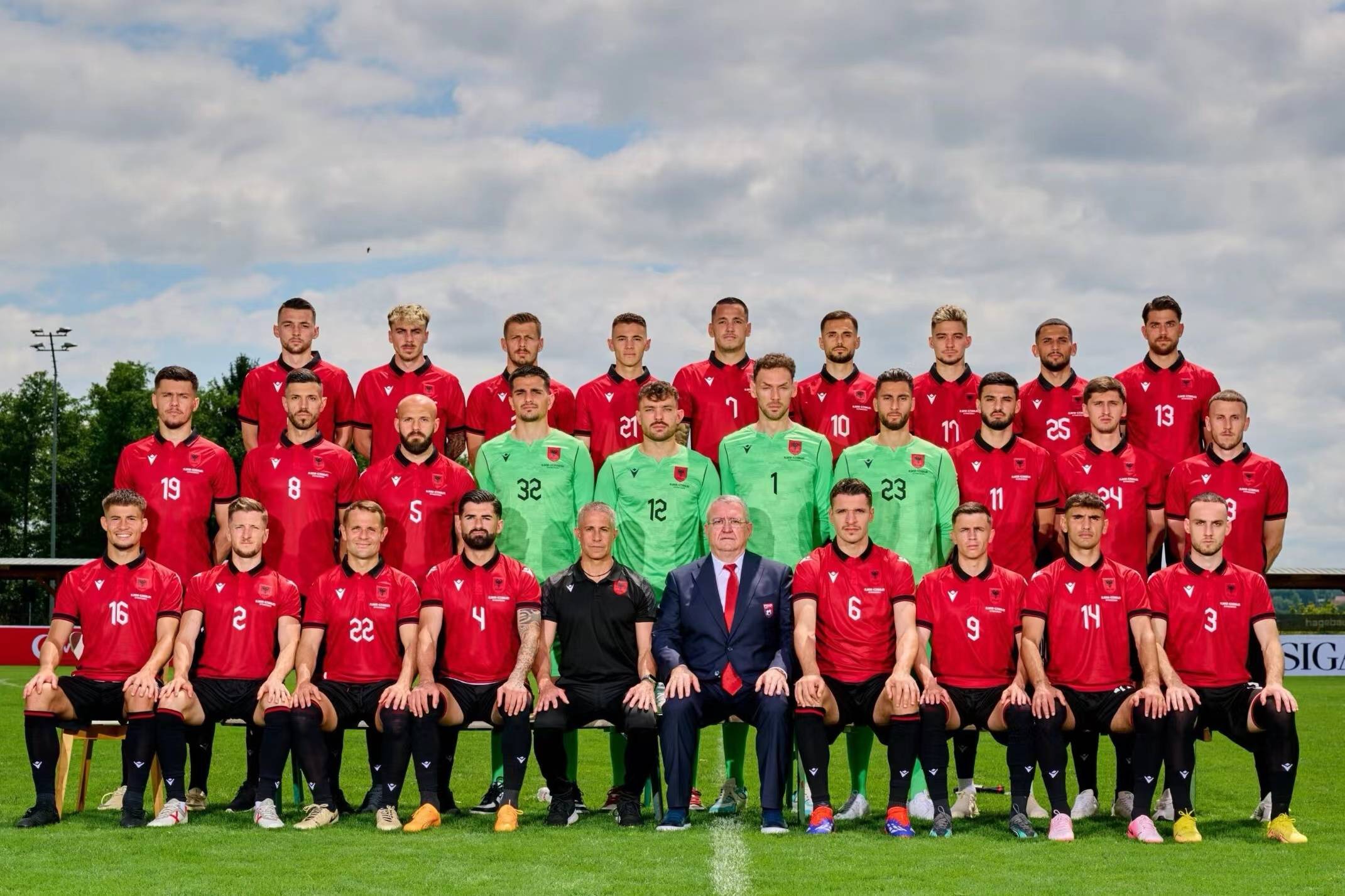 爱游戏官网入口-阿尔巴尼亚击败摩尔多瓦，欧洲杯资格赛获胜