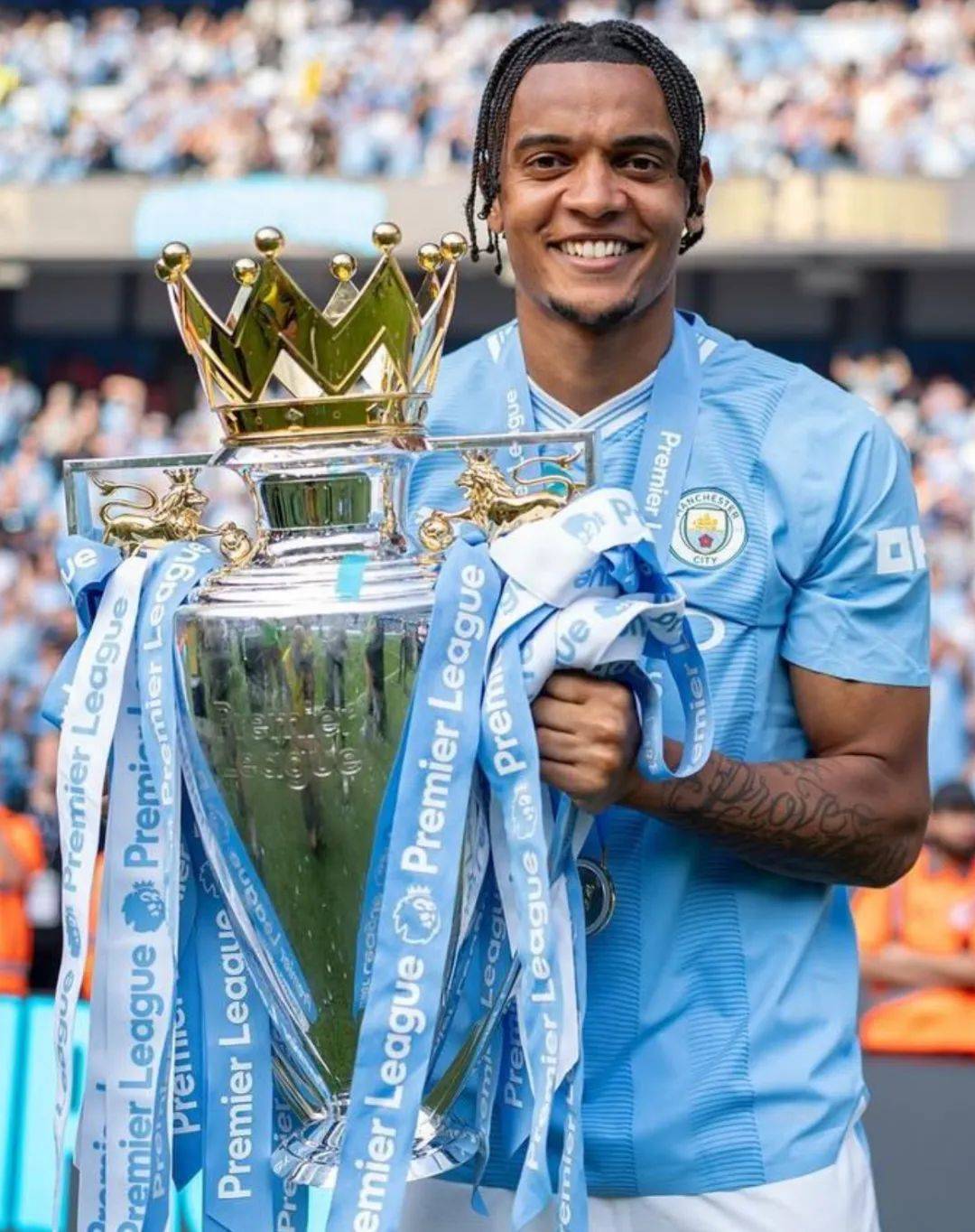 曼城客场大胜水晶宫,争冠希望飙升 曼城客场大胜水晶宫,争冠希望飙升