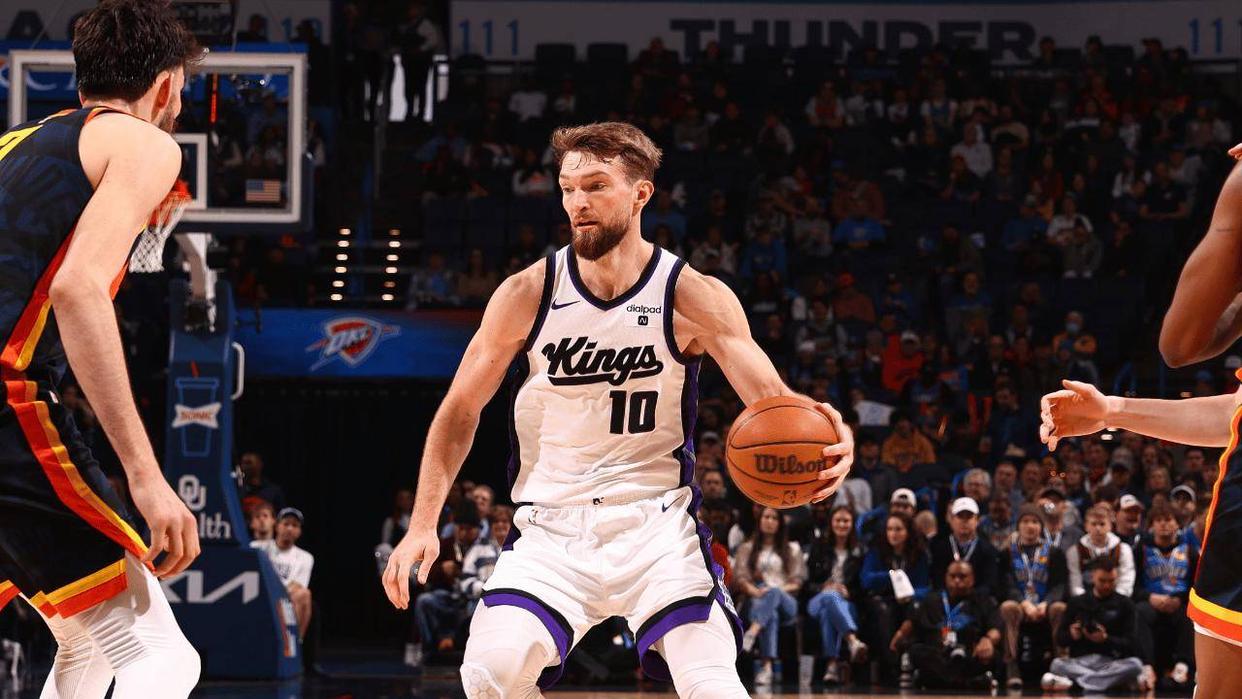 爱游戏官网-热火客场大胜独行侠，展现出色实力的简单介绍