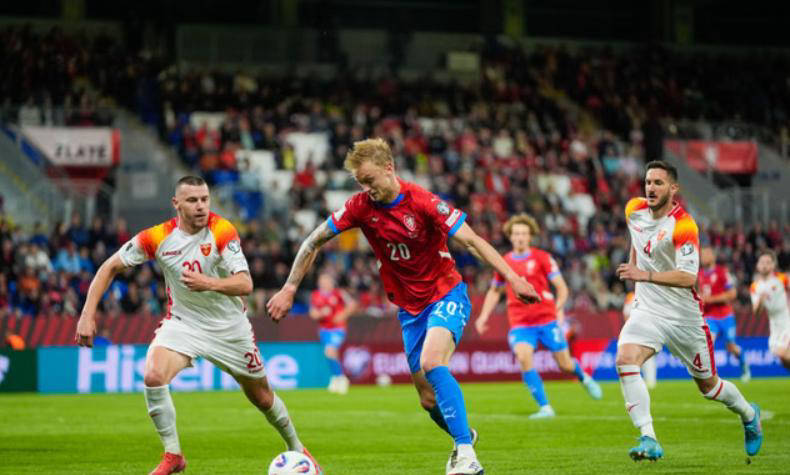 爱游戏体育官网-捷克国家队晋级下一轮，展现出色的表现的简单介绍